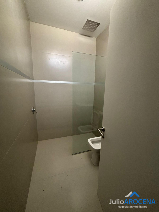 Casa ID.1317 - Hermosa Propiedad En Domingo Baque, A Una Cuadra De General Flores