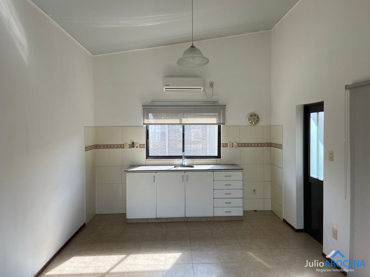 Casa ID.958 -  ¡ATENCIÓN ALQUILER - OPORTUNIDAD!!