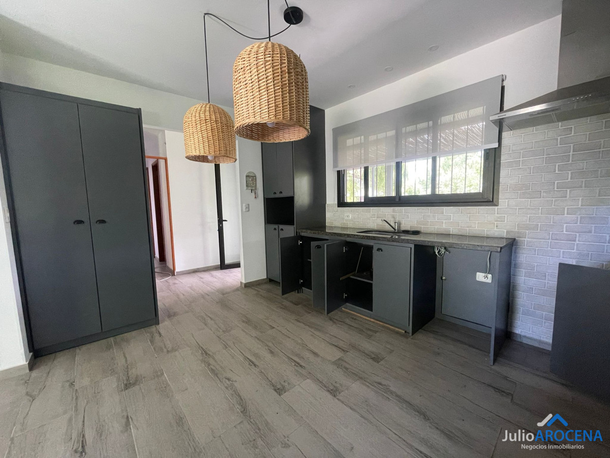 Casa ID.1101 - Espectacular Casa en Colonia - Oportunidad Única 