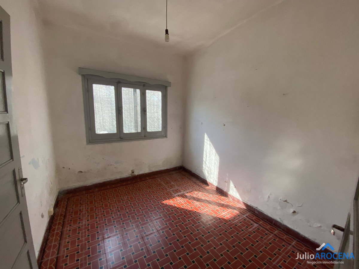 Casa ID.1356 - CASA A RECICLAR 