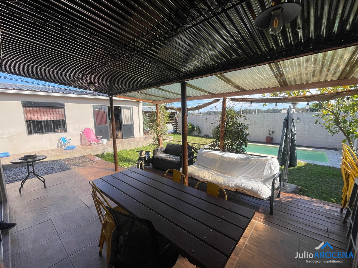 Casa ID.1097 -  Casa Principal con Estilo y Comodidad - U$D 193.000 