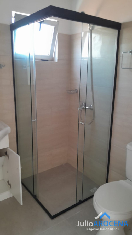 Casa ID.1385 - EXCELENTE UBICACION A ESTRENAR, 2 DORMITORIOS CON PISCINA