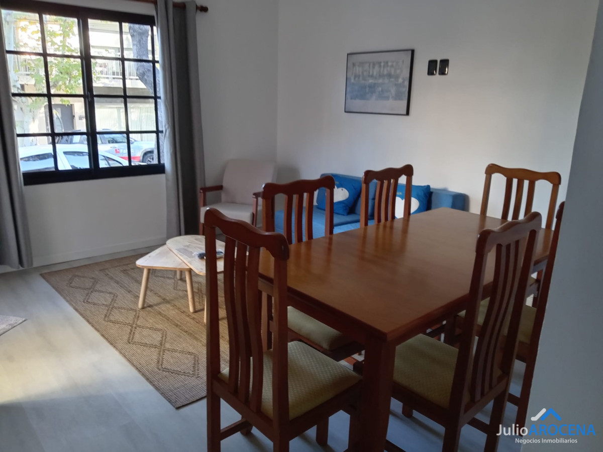Casa ID.1440 - CASA DE 2 DORMITORIOS EN BARRIO CENTRO