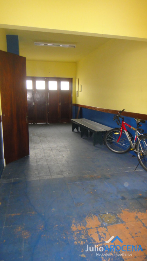 Casa ID.1369 - EXCELENTE UBICACION CENTRICA 