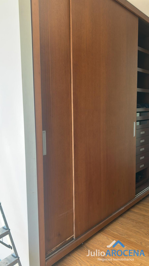 Casa ID.1321 - 🏡 ¡HERMOSA CASA A 5 CUADRAS DE GRAL. FLORES - COLONIA! ✨