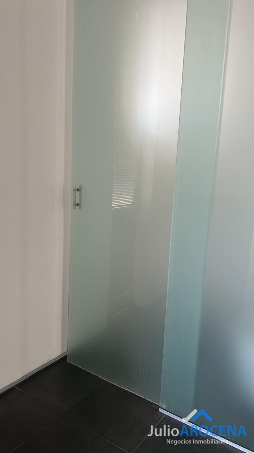 Casa ID.1321 - 🏡 ¡HERMOSA CASA A 5 CUADRAS DE GRAL. FLORES - COLONIA! ✨