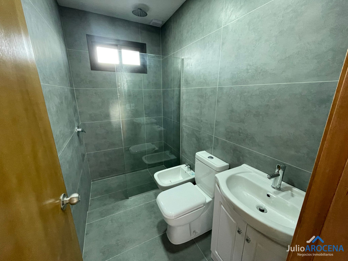 Casa ID.1073 - ¡Tu Nueva Casa Te Espera en Colonia del Sacramento!