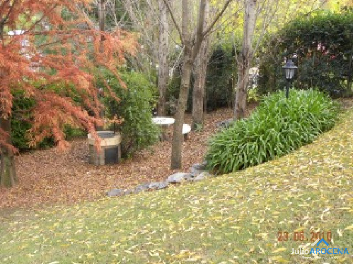 Casa ID.1077 - ¡Hermosa Casa a Pasos de la Playa y Plaza de Toros!