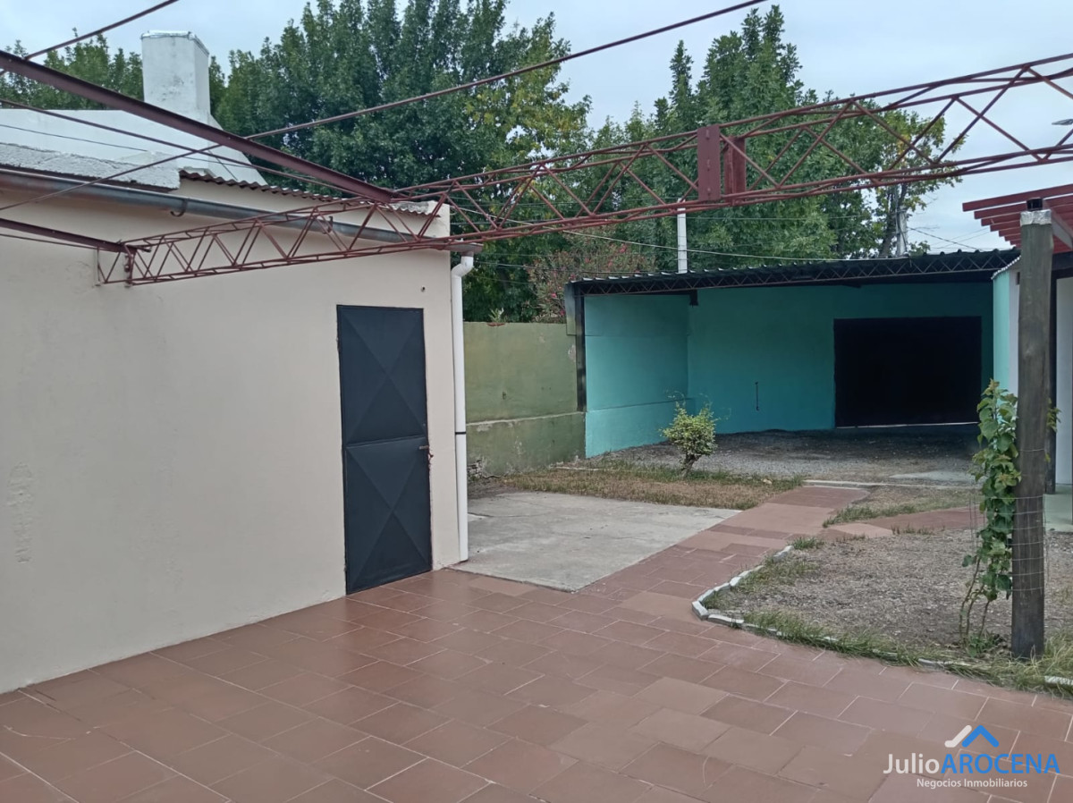 Casa ID.1375 - EXCELENTE UBICACION PARA ALQUILER Y NEGOCIO