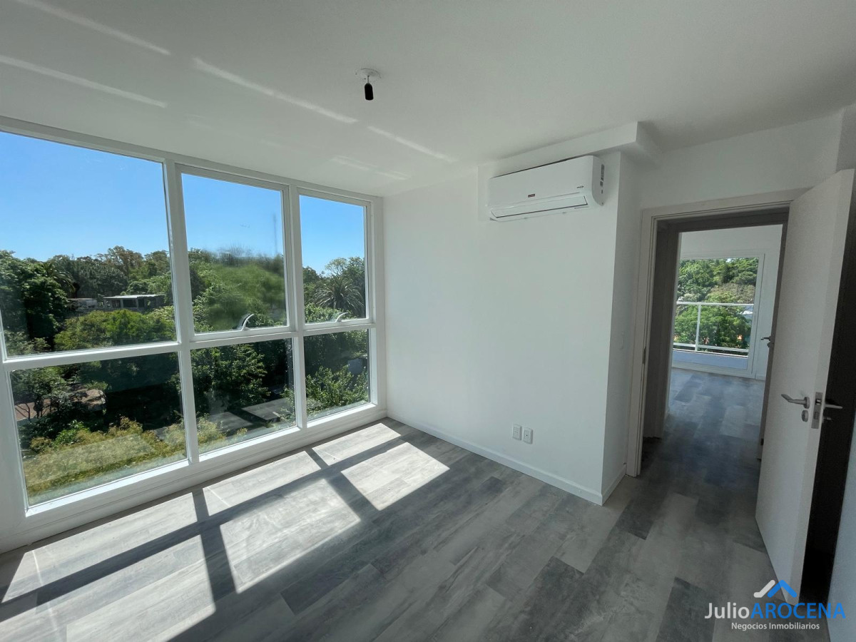 Casa ID.1137 -  Unidad 402: Un Hogar con la Costa como Escenario Principal 