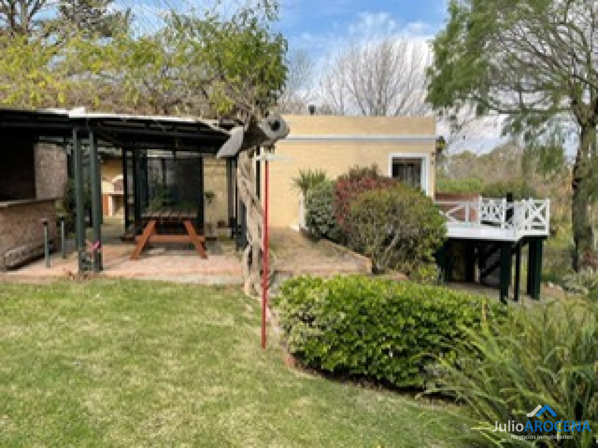 Casa ID.1077 - ¡Hermosa Casa a Pasos de la Playa y Plaza de Toros!