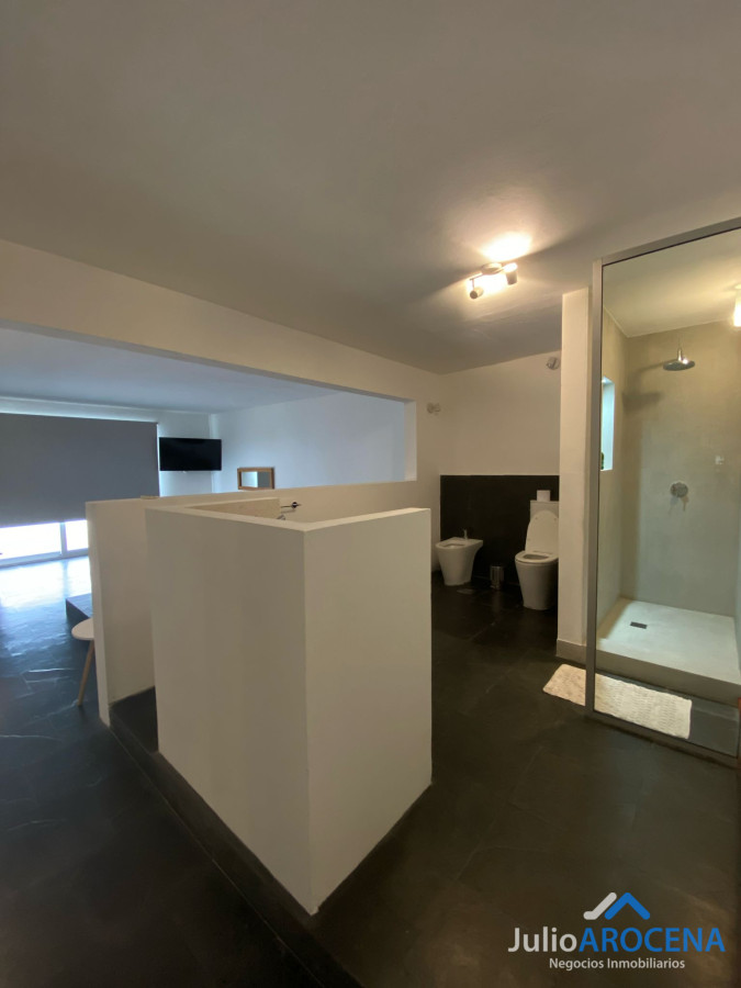 Casa ID.1237 - Moderna casa de 4 dormitorios con baños en suite, en barrio Privado