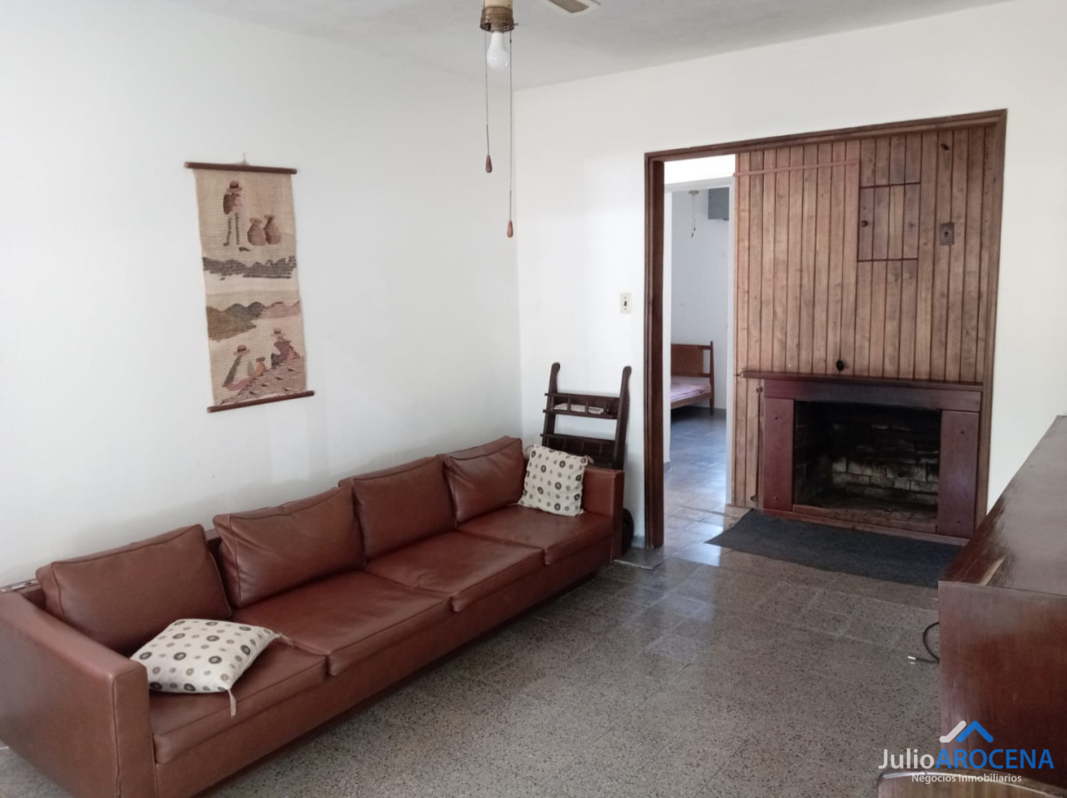 Casa ID.1386 - EXCELENTE UBICACION A 3 CUADRAS DE LA PLAYA 