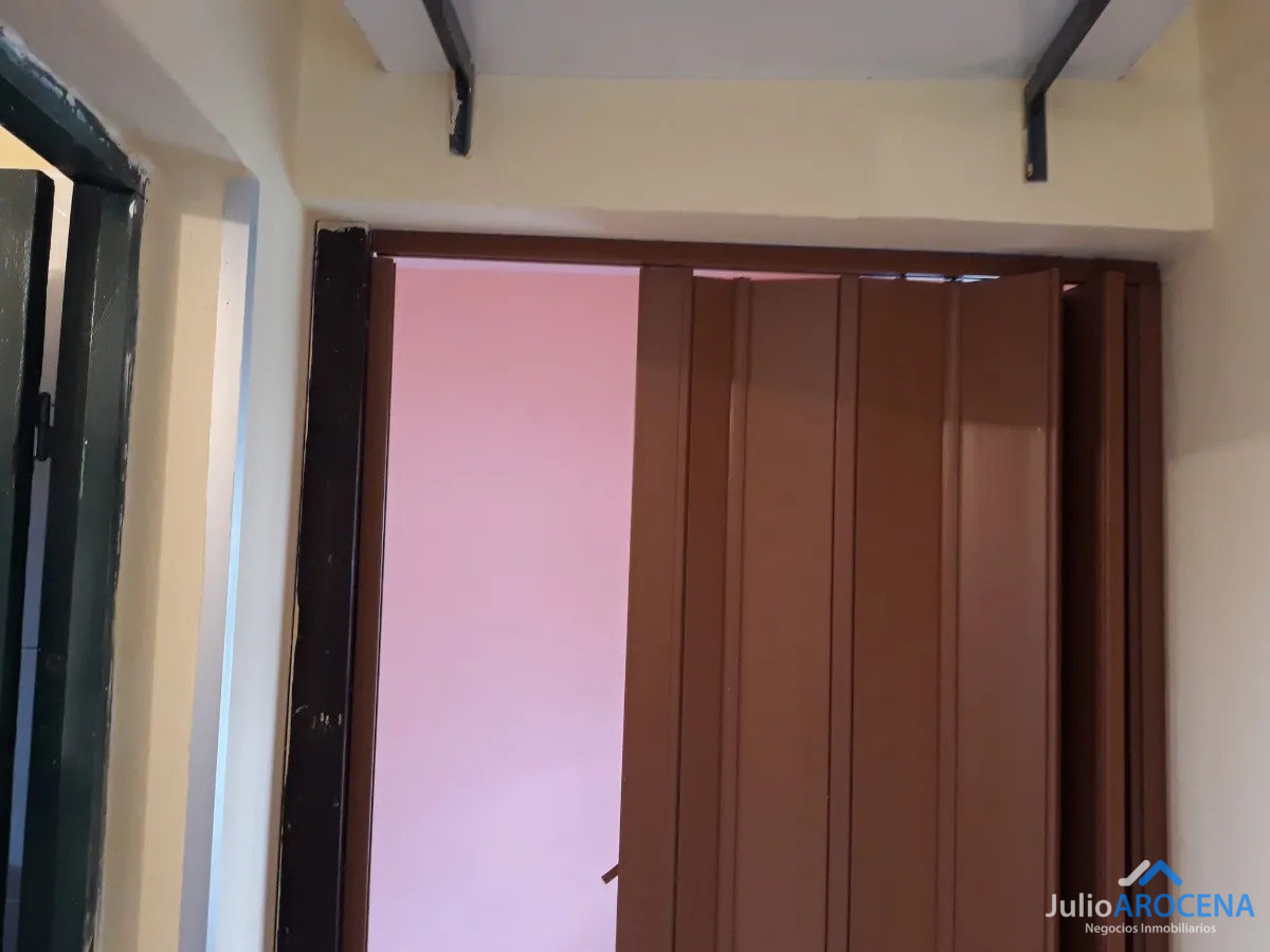 Casa ID.1379 - EXCELENTE OPORTUNIDAD A POCOS METROS DE LA RAMBLA