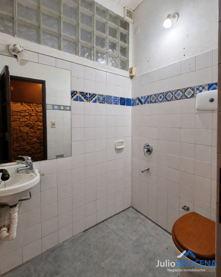 Casa ID.1473 - HERMOSA CASA UBICADA SOBRE EL BARRIO HISTÓRCO