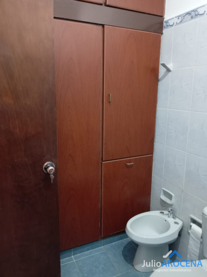 Casa ID.1375 - EXCELENTE UBICACION PARA ALQUILER Y NEGOCIO