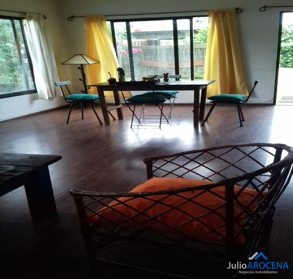 Casa ID.1029 - Espectacular casa a la venta! una inversión ideal