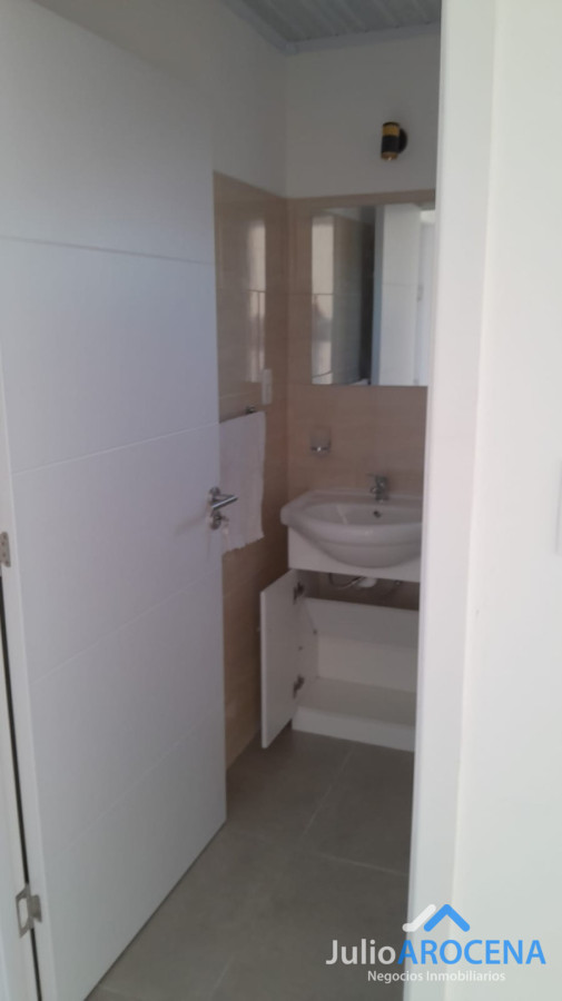 Casa ID.1385 - EXCELENTE UBICACION A ESTRENAR, 2 DORMITORIOS CON PISCINA