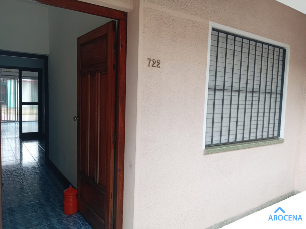 Casa ID.1375 - EXCELENTE UBICACION PARA ALQUILER Y NEGOCIO