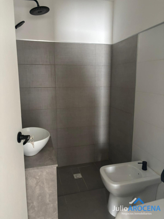 Casa ID.1374 - Hermoso complejo en el real de san carlos 