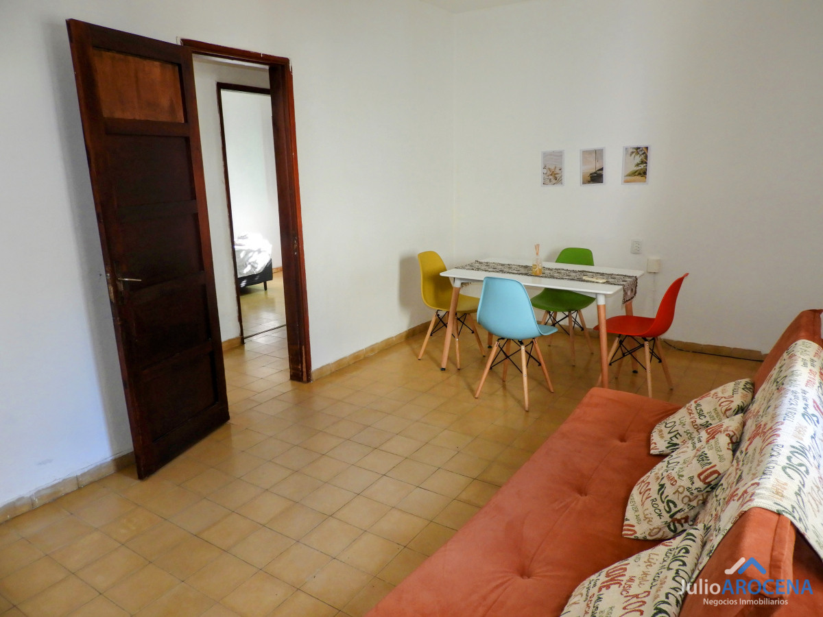 Casa ID.1240 - Casa en alquiler, 2 dormitorios Pueblo Nuevo Colonia del Sacramento