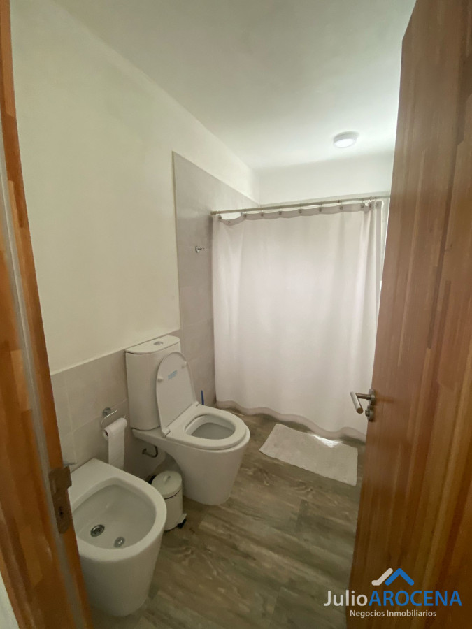 Casa ID.1237 - Moderna casa de 4 dormitorios con baños en suite, en barrio Privado