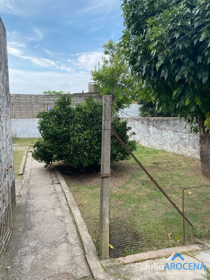 Casa ID.1218 - Casa En Venta, Calle Tacuarembó, Colonia Del Sacramento 