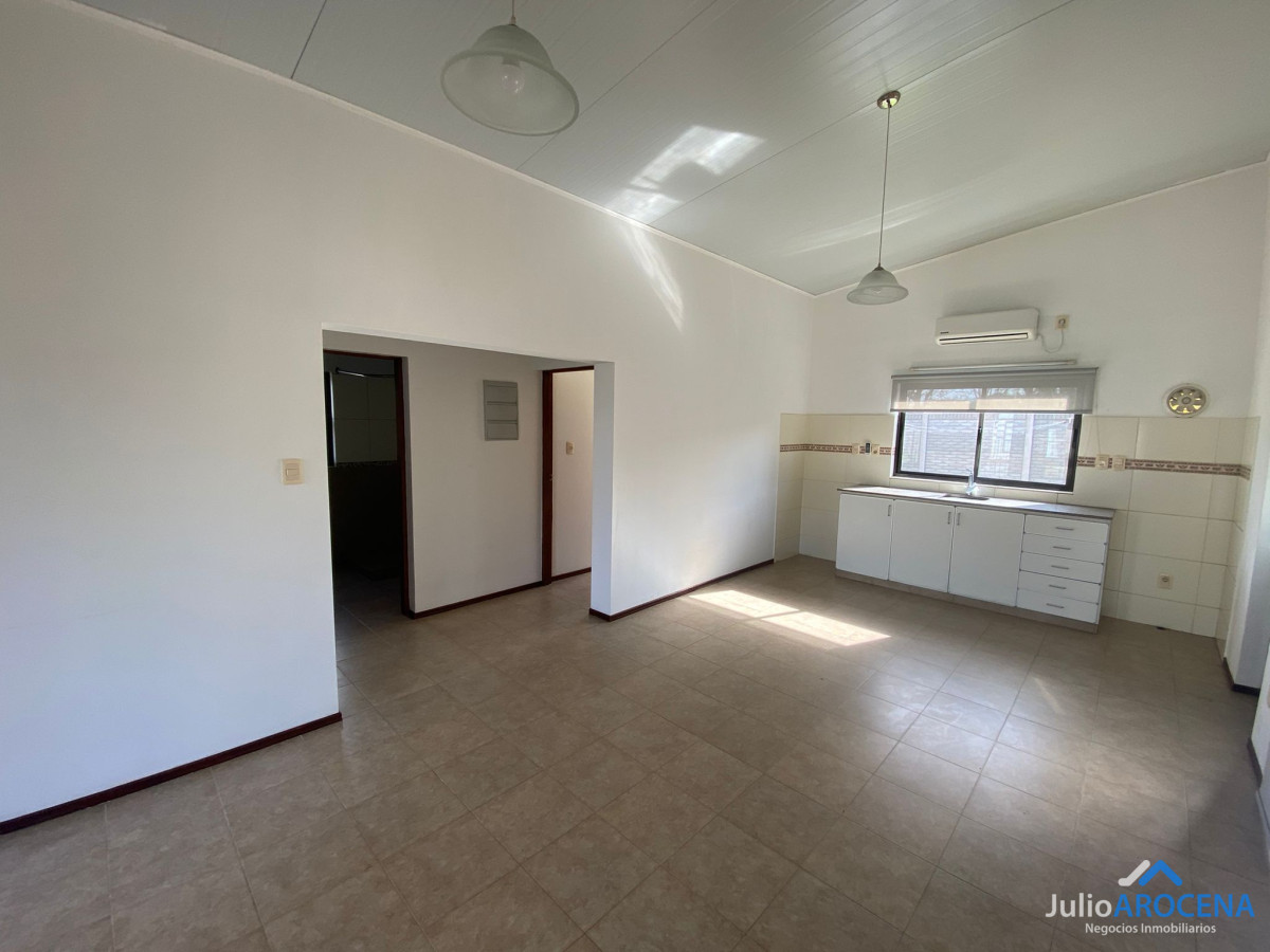 Casa ID.958 -  ¡ATENCIÓN ALQUILER - OPORTUNIDAD!!