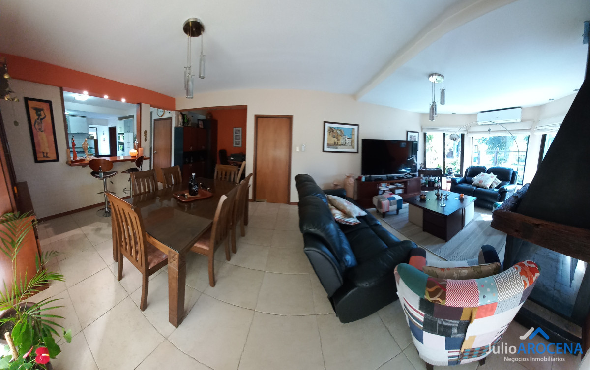 Casa ID.527 - Espectacular Propiedad - Colonia