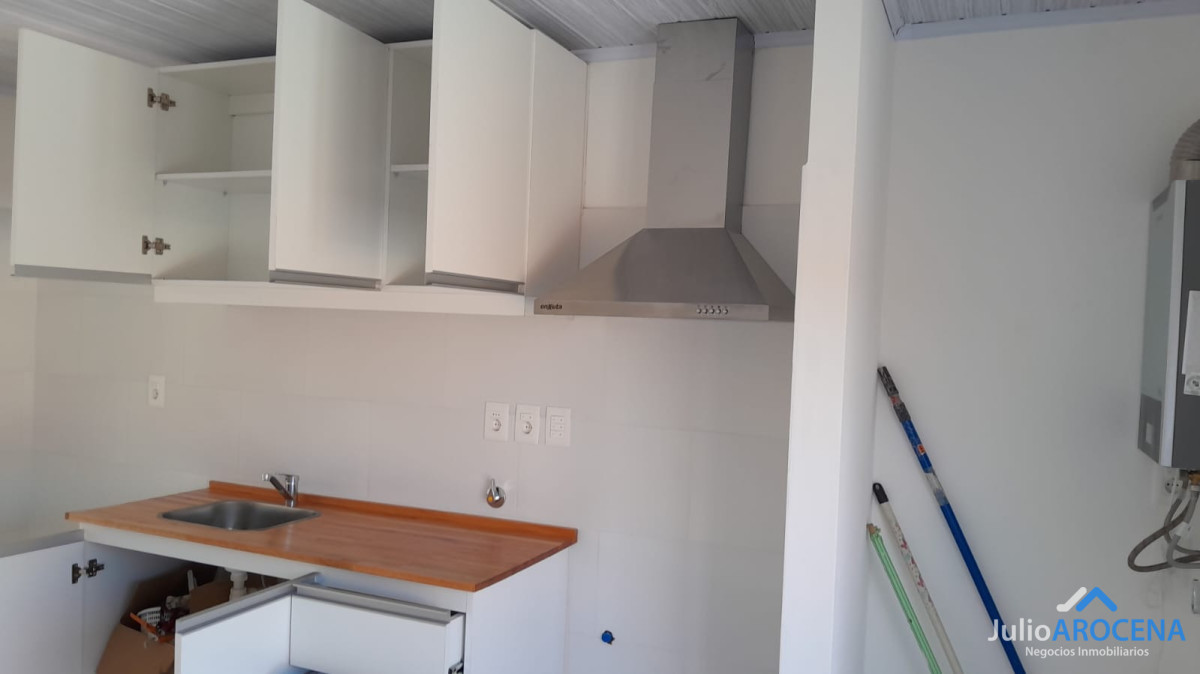 Casa ID.1385 - EXCELENTE UBICACION A ESTRENAR, 2 DORMITORIOS CON PISCINA