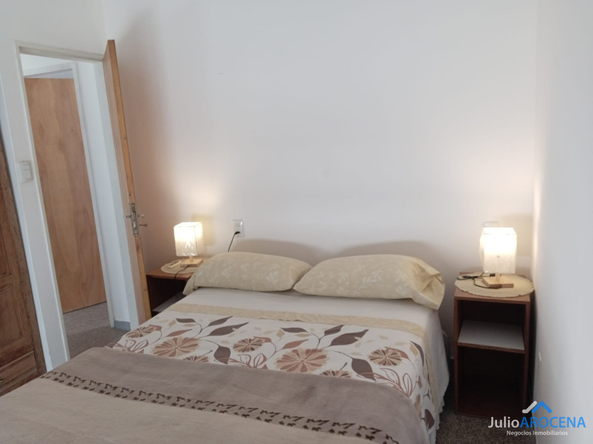 Casa ID.1413 - MUY LINDA PROPIEDAD 2 DORMITORIOS AMOBLADA 