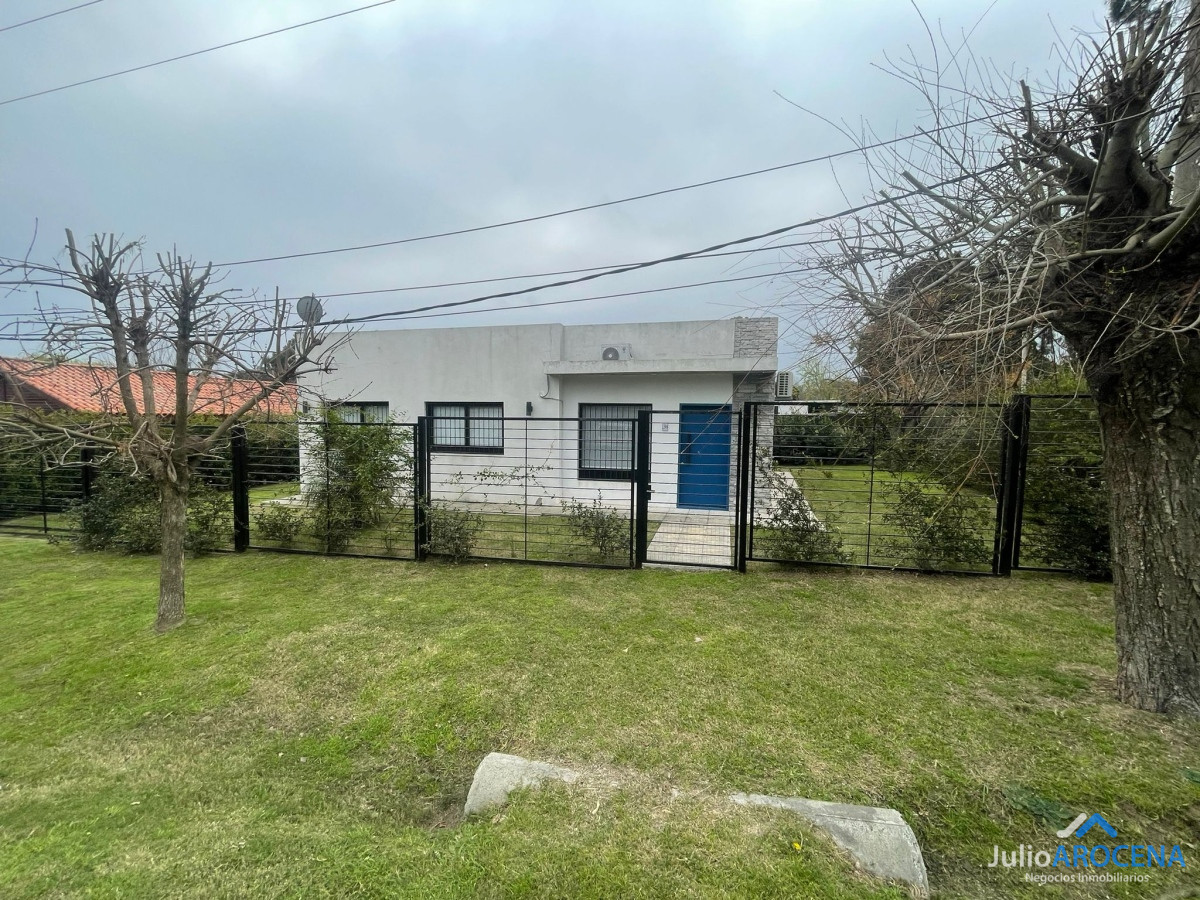 Casa ID.1101 - Espectacular Casa en Colonia - Oportunidad Única 