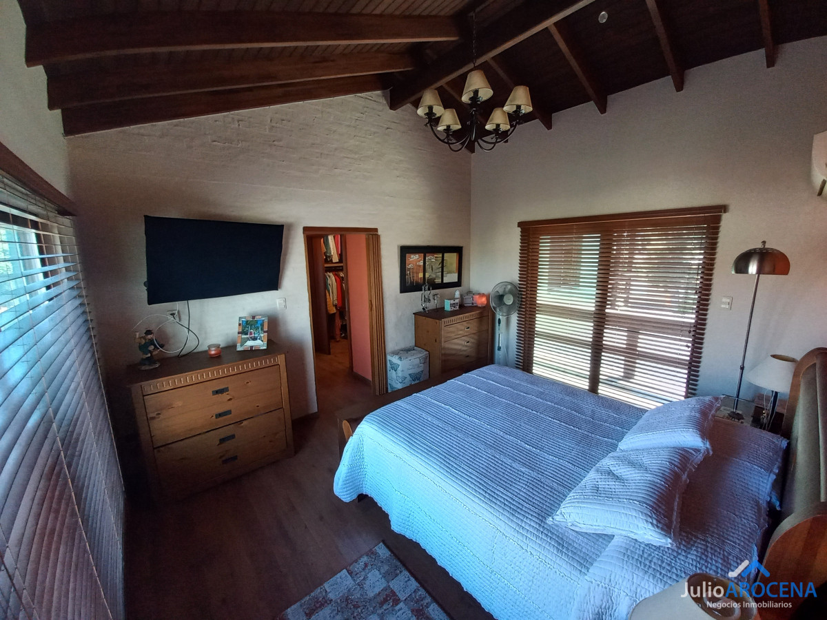 Casa ID.527 - Espectacular Propiedad - Colonia