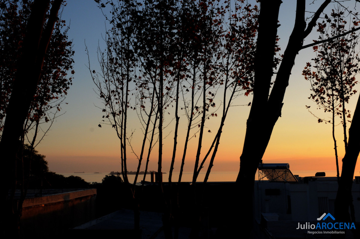 Casa ID.1355 - EXCELENTE OPORTUNIDAD DE INVERSION 