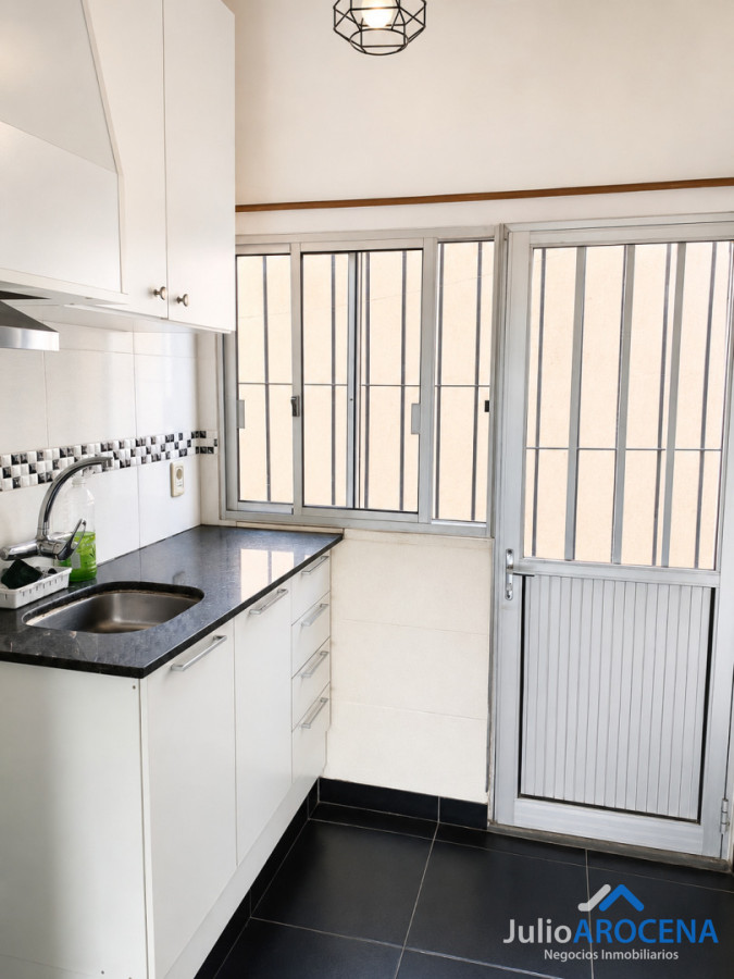 Casa ID.1433 - OPORTUNIDAD 3 CASAS EN UN SOLO PADRON BUENA RENTA ACTIVA 