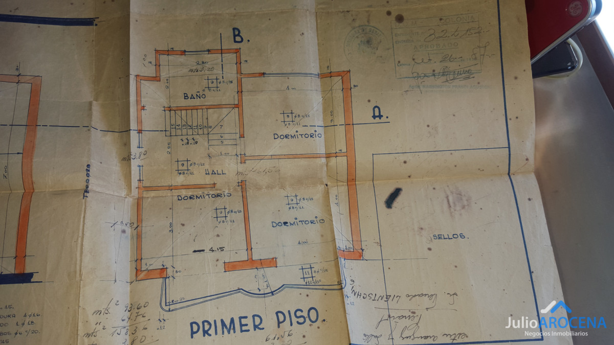 Casa ID.1369 - EXCELENTE UBICACION CENTRICA 