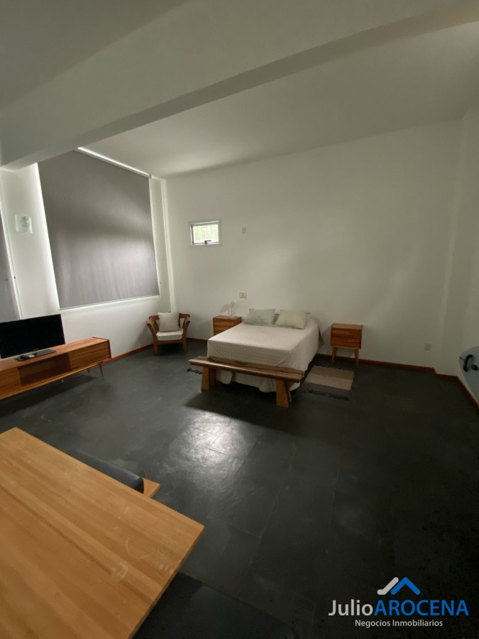 Casa ID.1237 - Moderna casa de 4 dormitorios con baños en suite, en barrio Privado