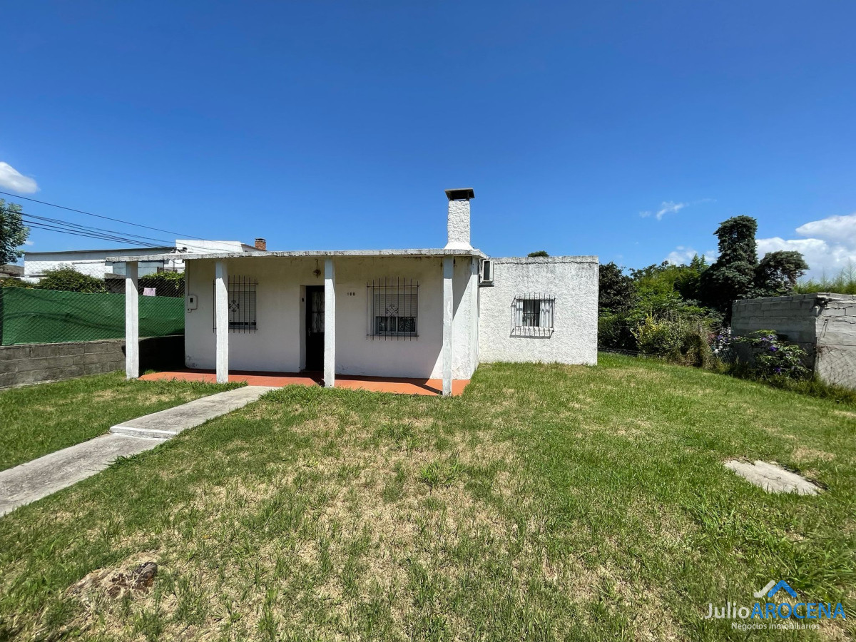 Casa ID.1169 - Espectacular casa a pasos de la Rambla de Colonia del Sacramento! 