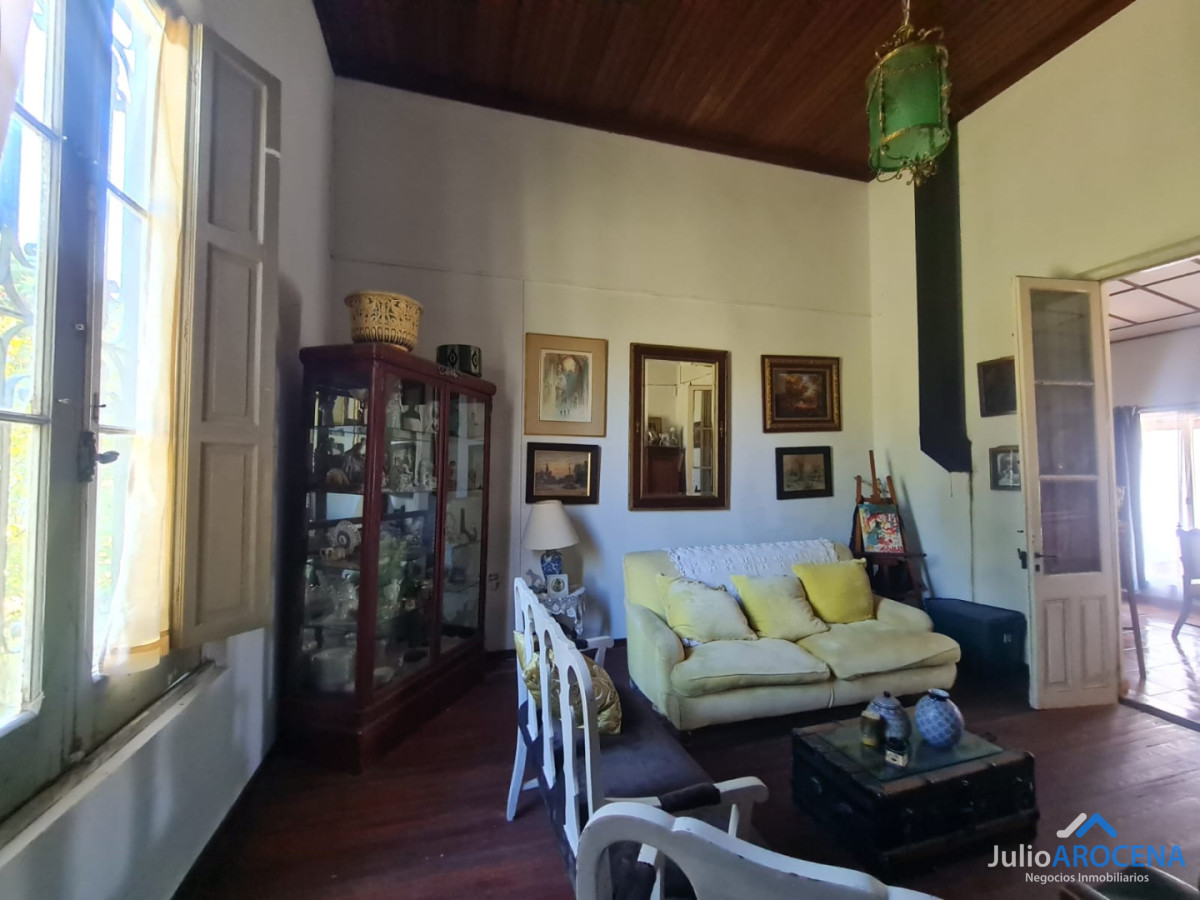 Casa ID.1408 - UNA JOYA HISTÓRICA EN COLONIA - ESTANZUELA