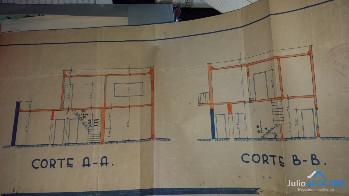 Casa ID.1369 - EXCELENTE UBICACION CENTRICA 