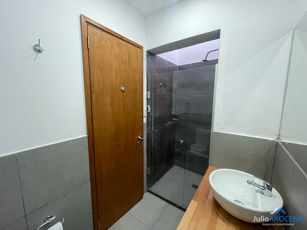 Casa ID.1101 - Espectacular Casa en Colonia - Oportunidad Única 