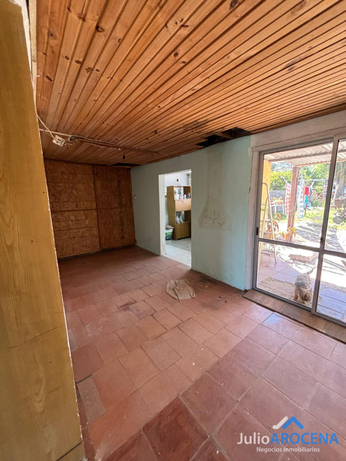 Casa ID.1333 -  CASA EN ALQUILER - FRENTE A PARQUE FERRANDO RUTA 1 - CERCA AL SHOPING 