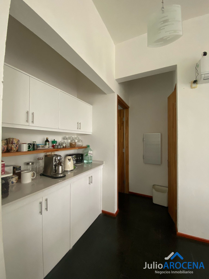 Casa ID.1237 - Moderna casa de 4 dormitorios con baños en suite, en barrio Privado