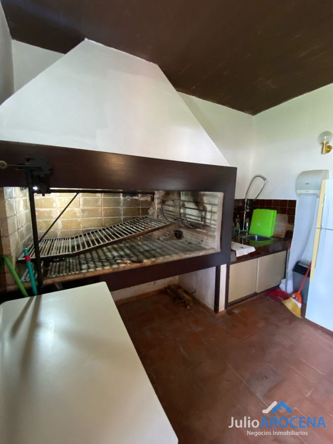 Casa ID.1234 - PROPIEDAD CON STUD VIVIENDAS Y CON LA MEJOR VISTA AL HIPODROMO 