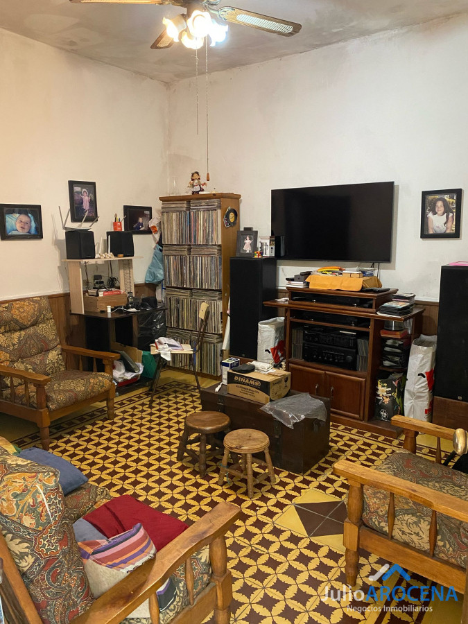 Casa ID.1218 - Casa En Venta, Calle Tacuarembó, Colonia Del Sacramento 