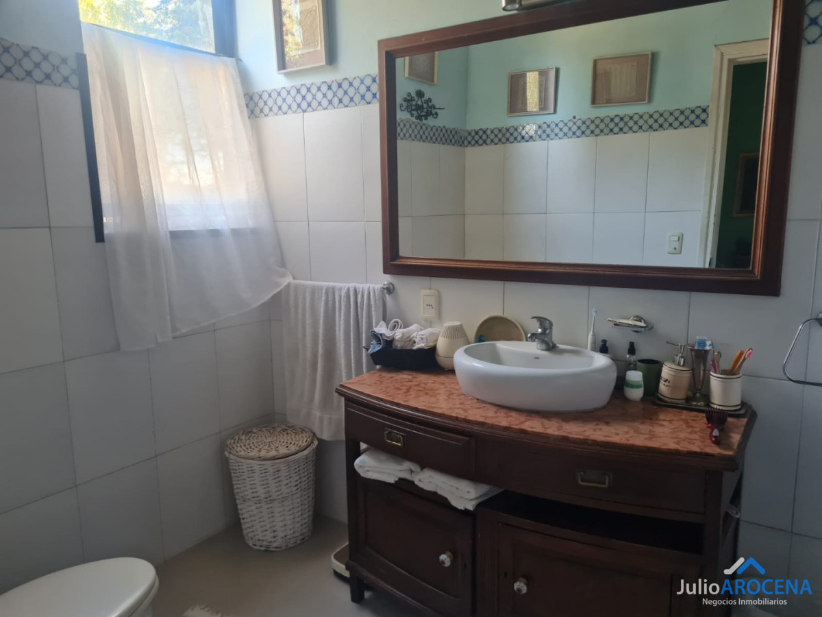 Casa ID.1408 - UNA JOYA HISTÓRICA EN COLONIA - ESTANZUELA