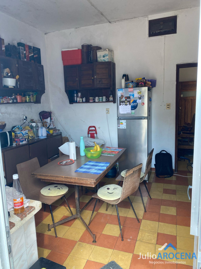 Casa ID.1218 - Casa En Venta, Calle Tacuarembó, Colonia Del Sacramento 