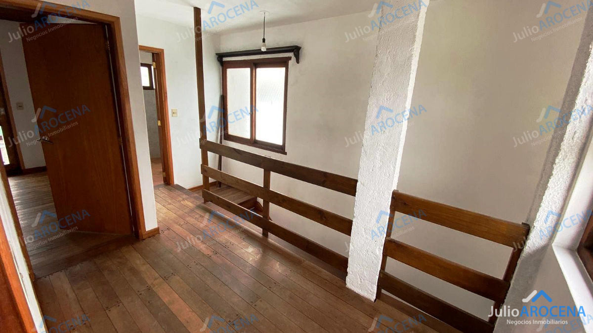 Casa ID.341 - Venta de Casa con Galpón