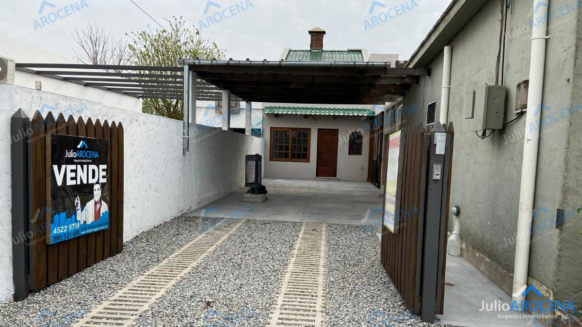Casa ID.341 - Venta de Casa con Galpón