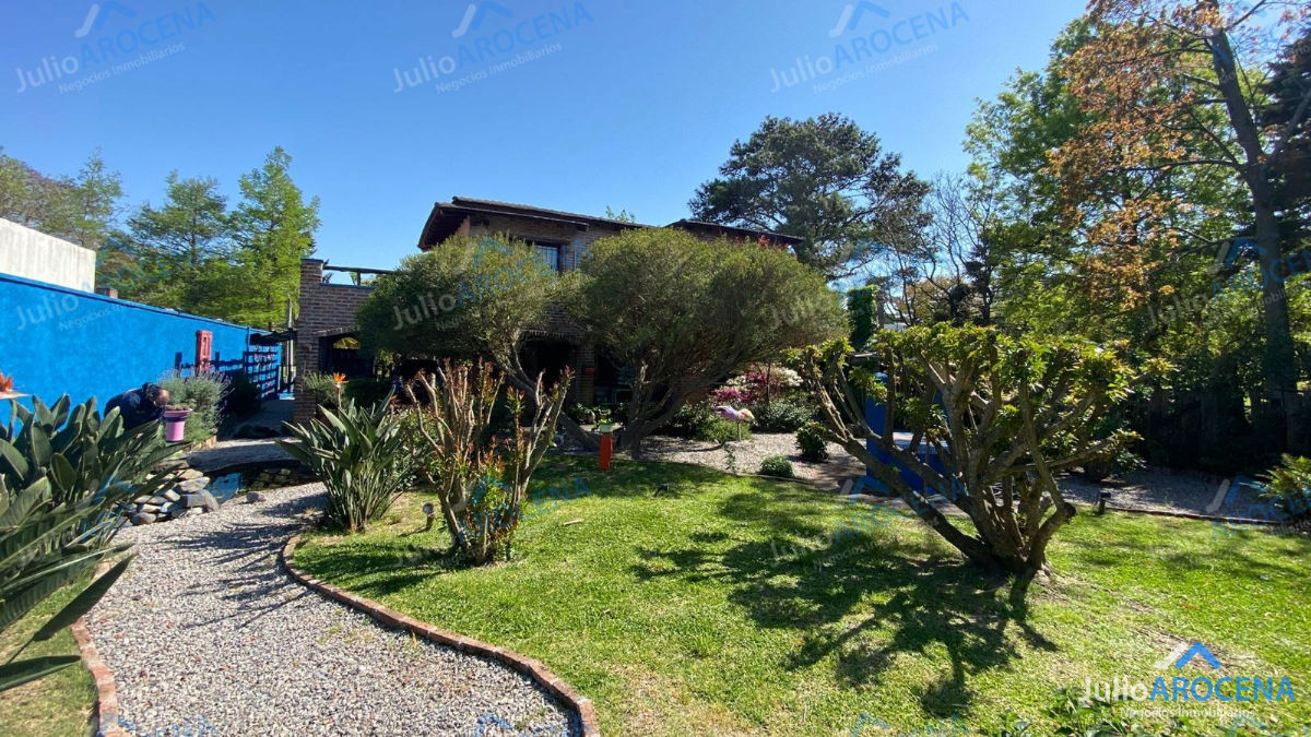 Casa ID.482 - Divina casa a metros de Rambla Costanera - Colonia